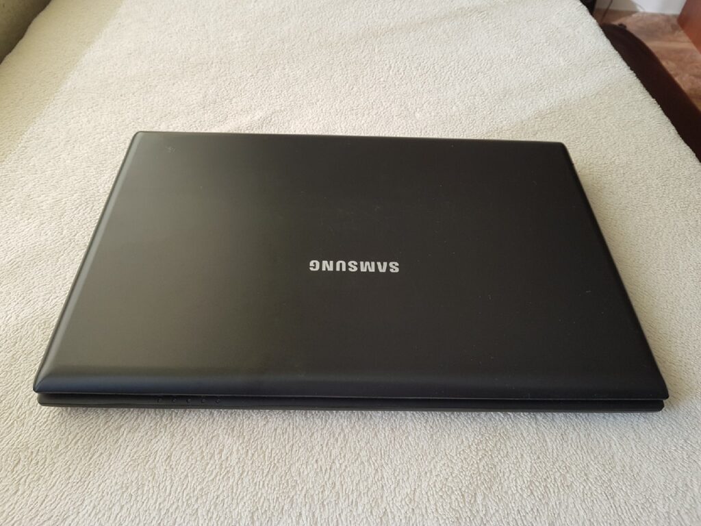 скупка ноутбука Samsung R519