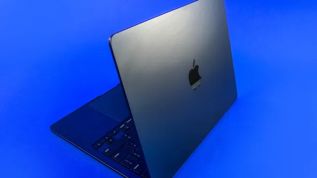 Обзор MacBook Air M2: лучшая камера и большой экран, более быстрый чип 1